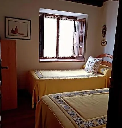 Las Monas Casa Rural Pola de Lena