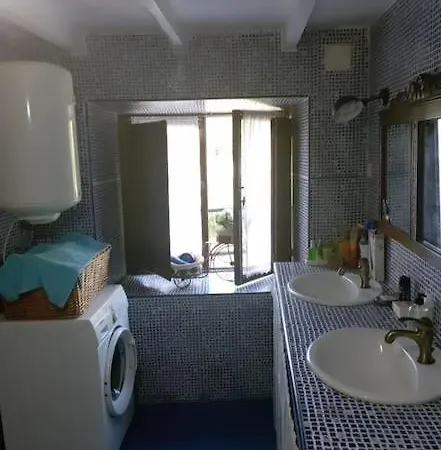 Las Monas Casa Rural Nyaraló Pola de Lena
